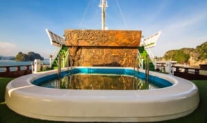 Dragon Legend cruise Bai Tu Long Bay gallery photo 17