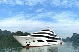 Read more about the article Scarlet Pearl Cabins & Suites 2026: Complete Room Guide